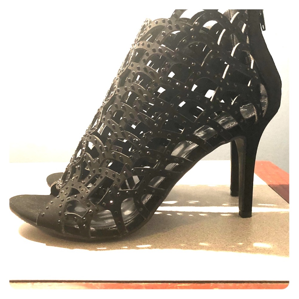 NWOT Black Jewel Studded Heels